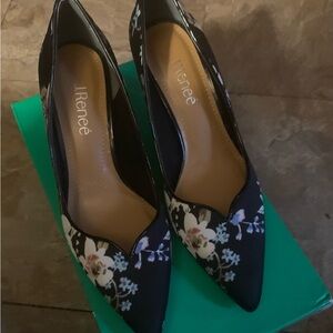 J.Renee Black and White Floral Heels